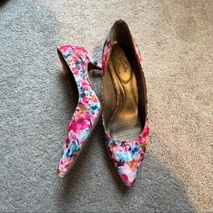 Colorful short heels